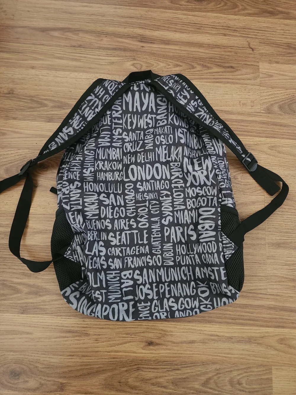 Hard Rock Cafe Black & Gray Graphic Men's Backpack